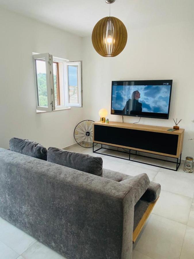 New With Panoramic View