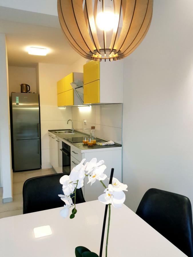 Apartment New With Panoramic View Stomorska